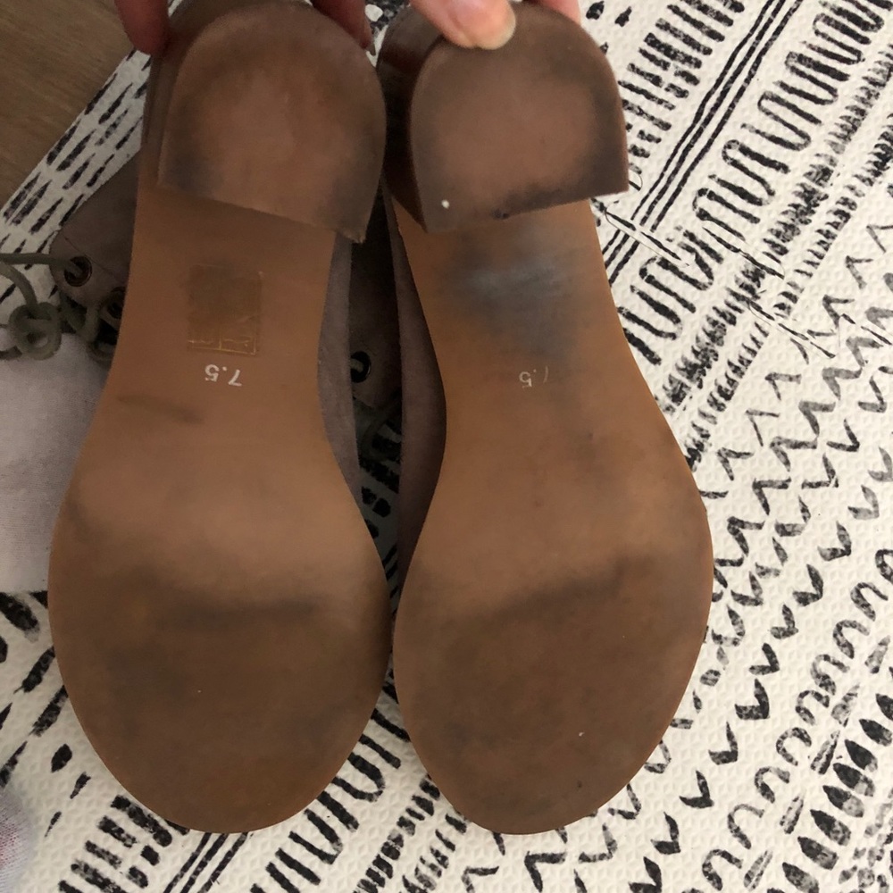 Jeffery Campbell lace up. - Picture 6 of 6